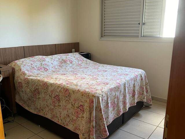 #6 - Apartamento para Venda em Goiânia - GO