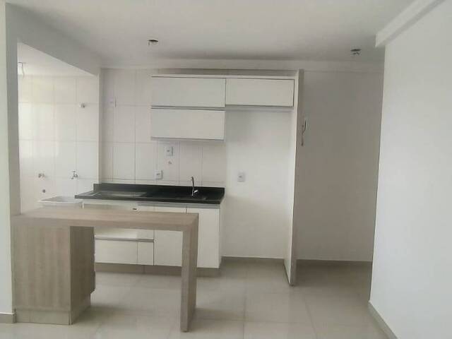 #9 - Apartamento para Venda em Goiânia - GO