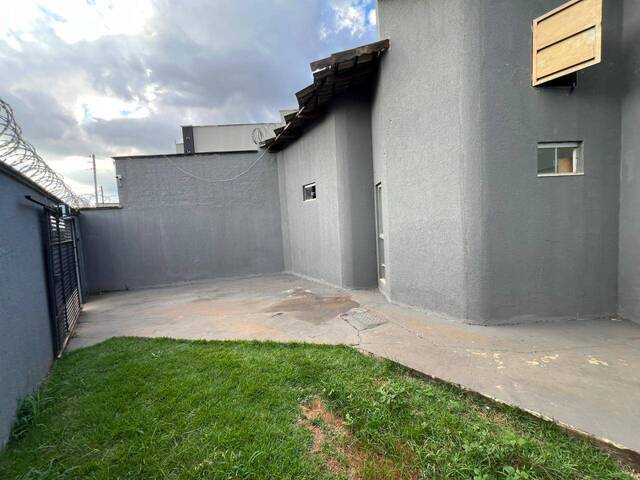 #18 - Casa para Venda em Goiânia - GO - 2